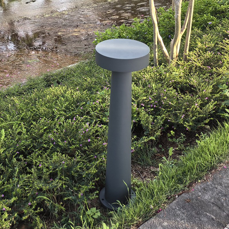garden bollard KL-BL10M real shoot (1) garden bollard KL-BL10M lighting effect